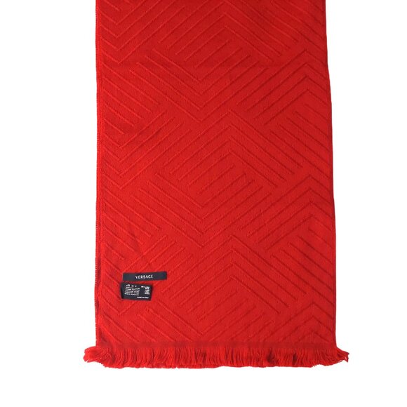 Vintage Versace Red Chevron Textured Medusa Logo 100% Lambs Wool Scarf Scarves - Picture 3 of 6